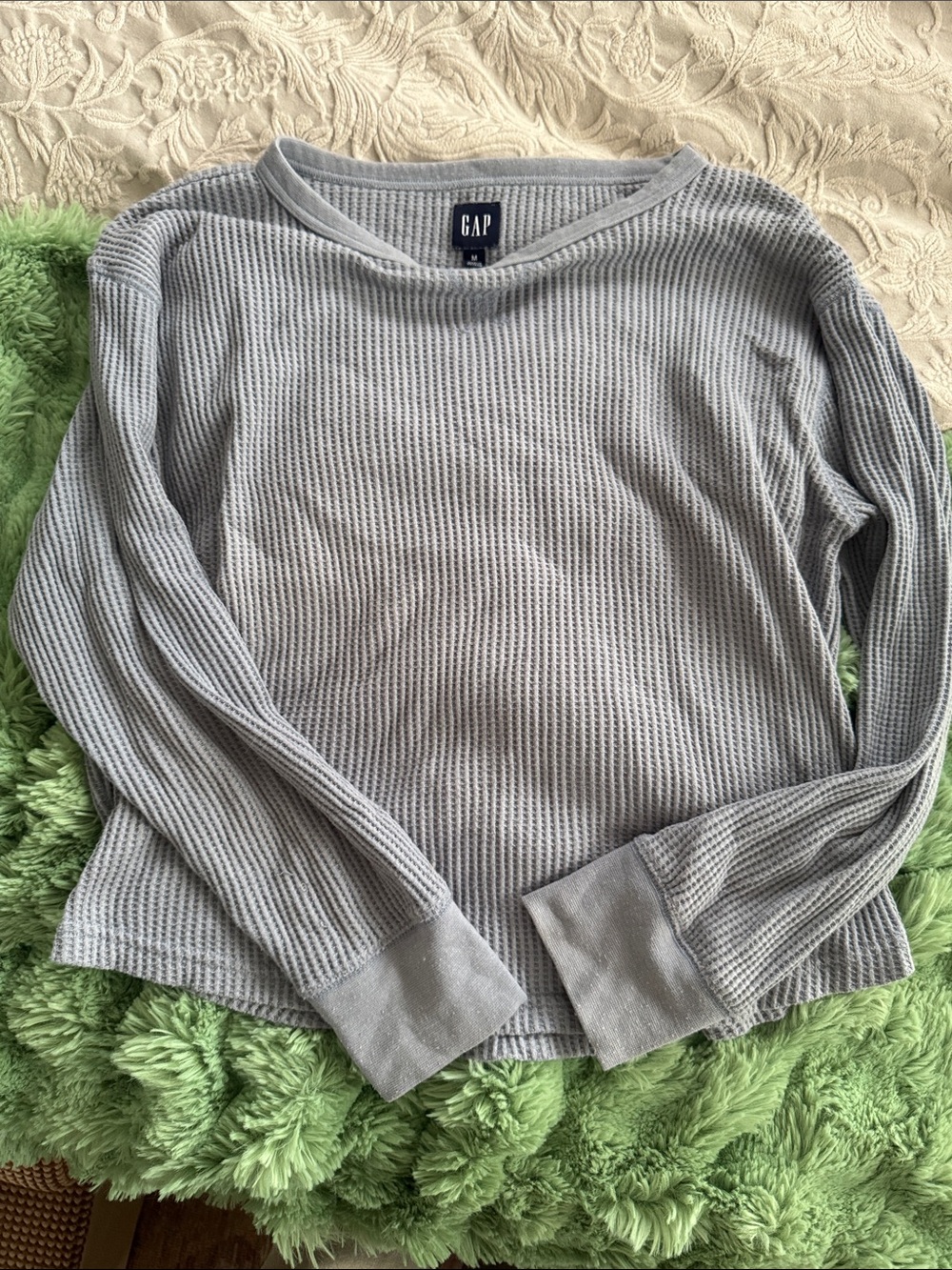 GAP Women's Light Light Blue Waffle Knit Crew Sweater